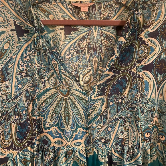 Belle and Sky blue/green flowy crop top in medium - Picture 3 of 4